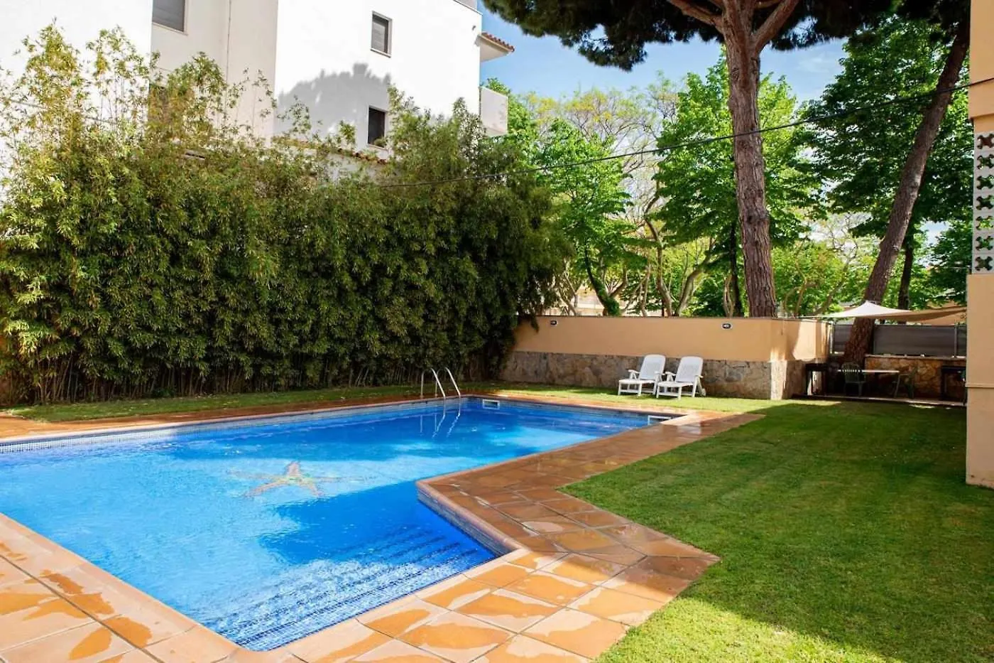Espacioso Atico Con Piscina En Sagaro S'Agaró Apartment